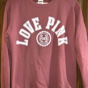 Light weight crew neck